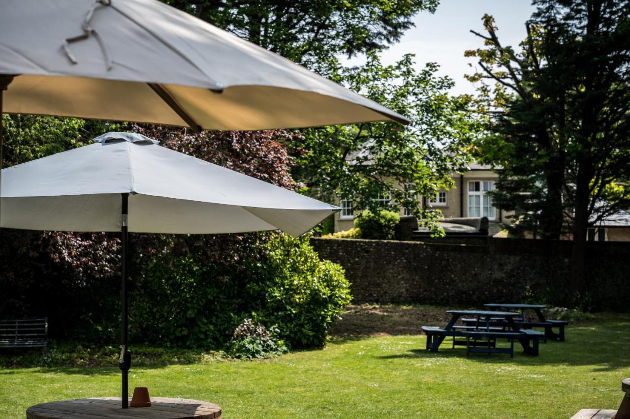 Findon Manor Hotel Bagian luar foto